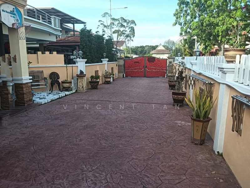 Semi-Detached House for Sale in Batu Maung (Penang) - Vincent Tan - Exterior - PropertyGuru.com.my