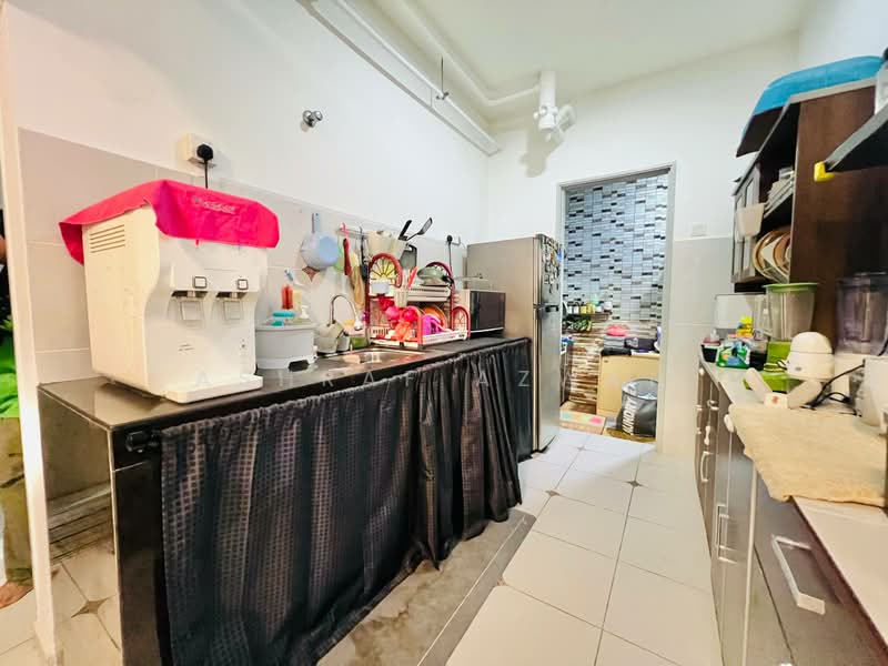 Pangsapuri untuk Dijual di Seri Utama - Ashraf Azwan - Kitchen - PropertyGuru.com.my