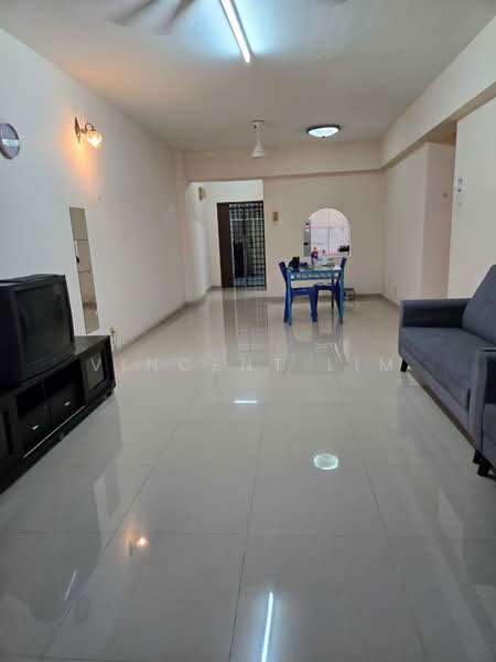 Kondominium untuk Disewa di Vista Komanwel A - Vincent Lim - Living Room - PropertyGuru.com.my