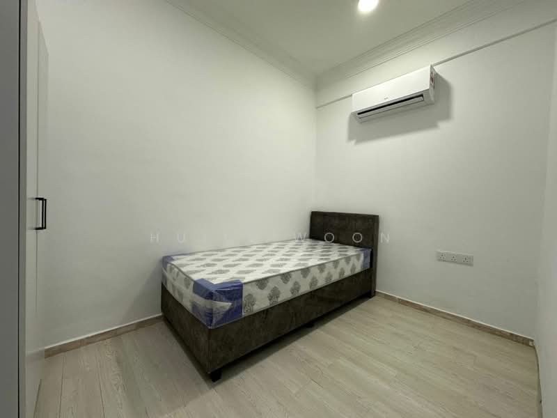 Rumah Teres 2 Tingkat untuk Disewa di Taman Pelangi (Johor Bahru) - Huily Woon - Bedroom - PropertyGuru.com.my