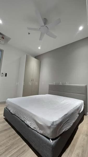 Servis Apartment untuk Disewa di Sunway Belfield - Henry Tan - Bedroom - PropertyGuru.com.my