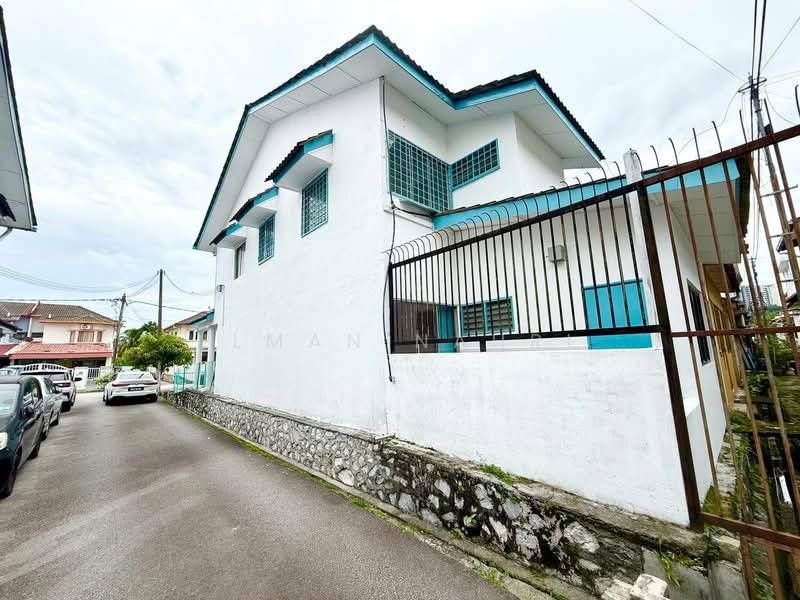 2-storey Terraced House for Sale in BANDAR PUCHONG JAYA (Puchong) - Ilman Nahri - Exterior - PropertyGuru.com.my