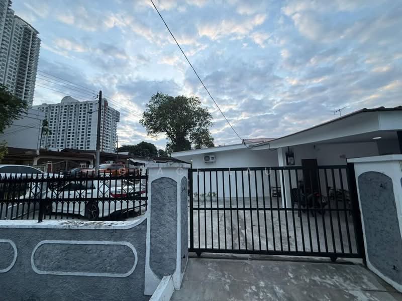 1-storey Terraced House for Sale in Taman Abad (Johor Bahru) - Grace Lau - PropertyGuru.com.my