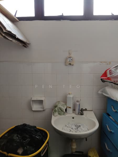 Apartment for Sale at Desa Singora - Pen Teo - Master Bedroom Attached Bathroom - PropertyGuru.com.my
