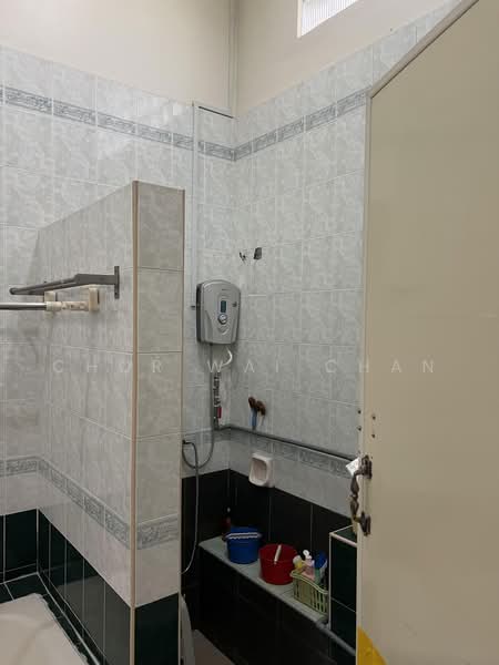 Rumah Teres 2 Tingkat untuk Dijual di Pju 3 (Tropicana) - Chor Wai Chan - Bathroom - PropertyGuru.com.my