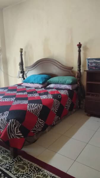 2-storey Terraced House for Sale in Bandar Rinching Seksyen 6 (Semenyih) - Chris Choo - Bedroom - PropertyGuru.com.my