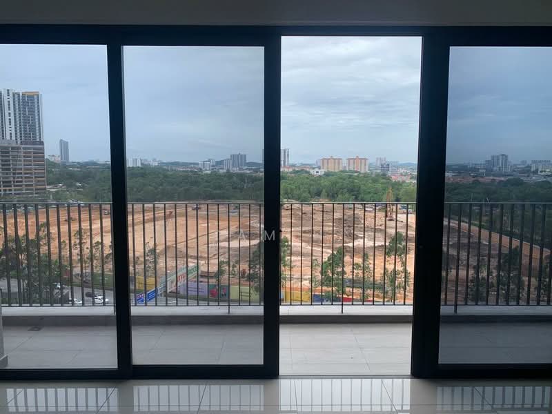 Service Residence for Sale at The Pulse Residence - Tam H - Balcony - PropertyGuru.com.my