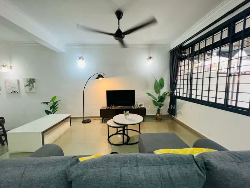 2-storey Terraced House for Rent in Taman Pelangi (Johor Bahru) - Huily Woon - Living Room - PropertyGuru.com.my