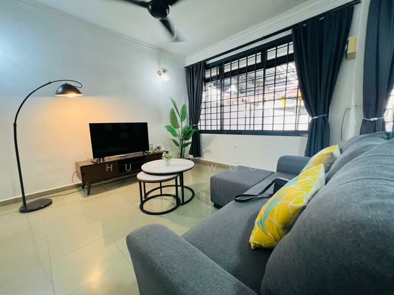 2-storey Terraced House for Rent in Taman Pelangi (Johor Bahru) - Huily Woon - Living Room - PropertyGuru.com.my