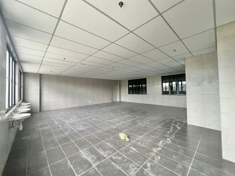 Factory for Sale in Puncak Alam (Selangor) - Eric Yap - Interior - PropertyGuru.com.my