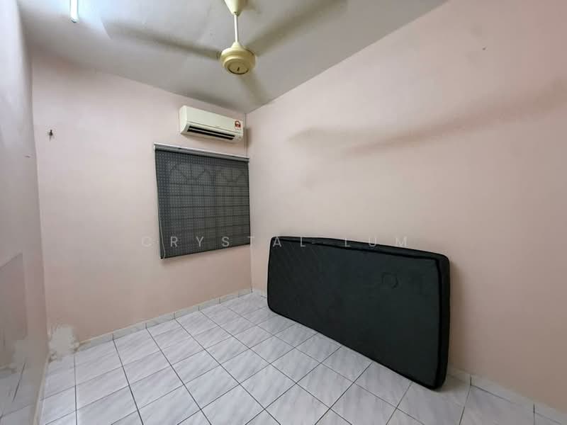 Rumah Teres 2 Tingkat untuk Disewa di Bandar Damai Perdana (Cheras) - Crystal Lum - Bedroom - PropertyGuru.com.my