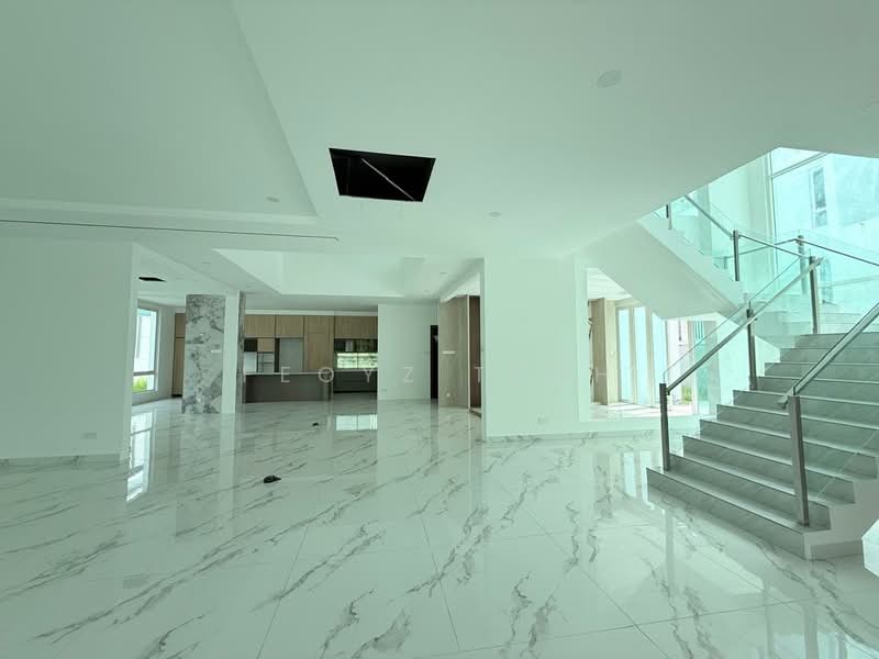 Bungalow for Sale in Batu Maung (Penang) - Feoyz Teoh - Living Room - PropertyGuru.com.my