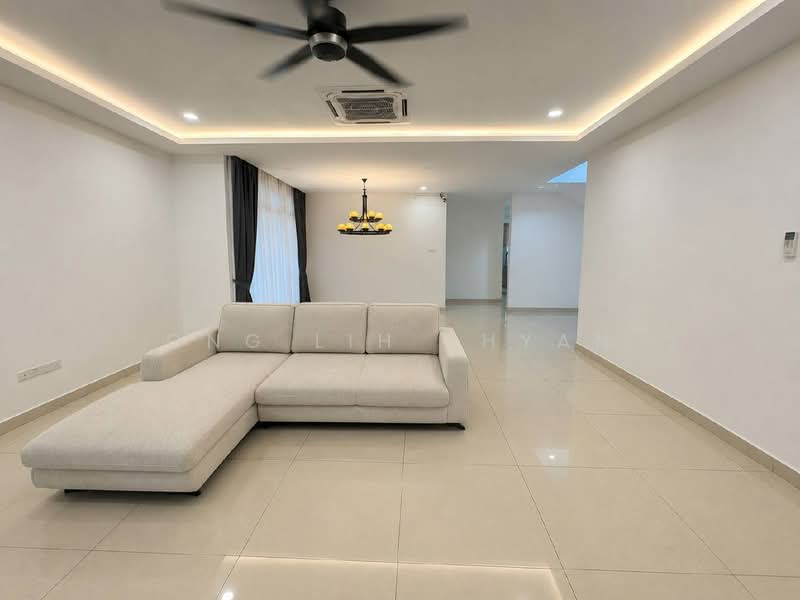 Semi-Detached House for Sale in Bandar Dato Onn (Tebrau) - Ong Lih Shyan - Living Room - PropertyGuru.com.my