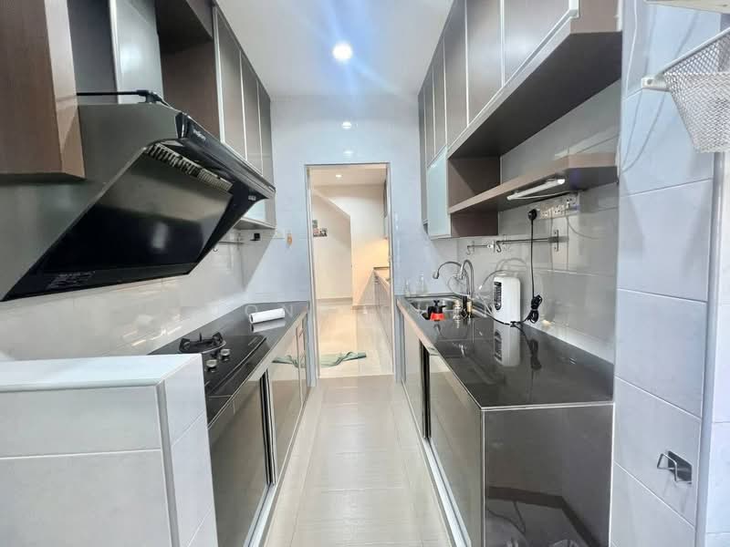 Rumah Teres 2 Tingkat untuk Dijual di Taman Sentosa (Johor Bahru) - Jong Chen - Kitchen - PropertyGuru.com.my