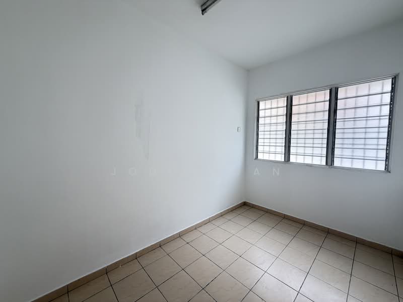 Rumah Teres 2-Tingkat untuk Dijual di Bandar Seri Botani (Ipoh) - Jodie Kuan - BEDROOM 4 (GROUND FLOOR) - PropertyGuru.com.my