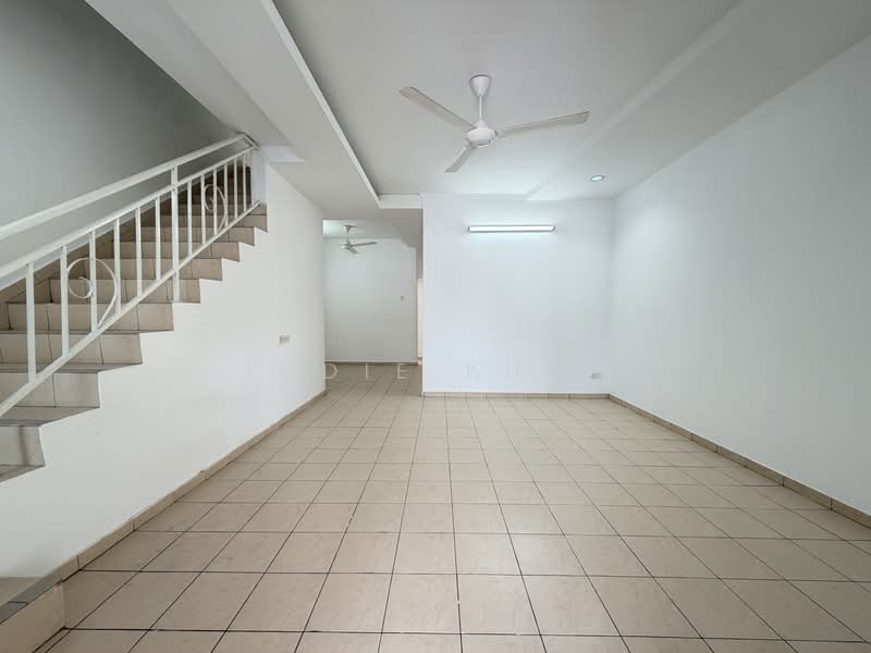 Rumah Teres 2-Tingkat untuk Dijual di Bandar Seri Botani (Ipoh) - Jodie Kuan - LIVING AREA - PropertyGuru.com.my