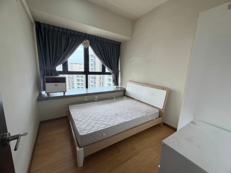 Condominium for Rent at Bay Point @ Country Garden Danga Bay - LZ Lau - Bedroom - PropertyGuru.com.my