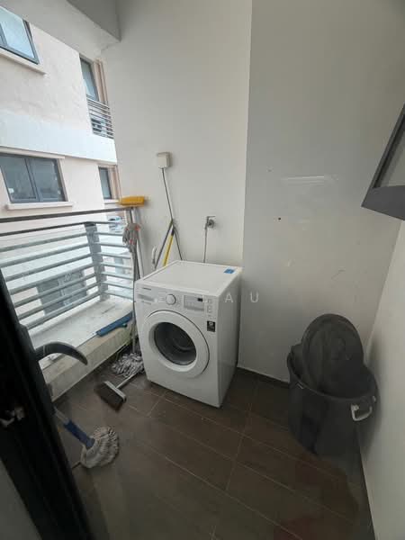 Condominium for Rent at Bay Point @ Country Garden Danga Bay - LZ Lau - Balcony - PropertyGuru.com.my