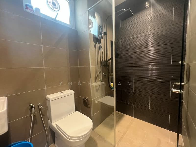 Kondominium untuk Dijual di Setia Sky Ville - Yonii Tan - Bathroom - PropertyGuru.com.my