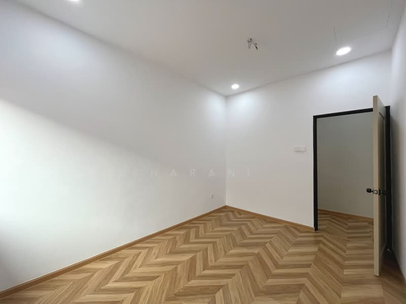 2-storey Terraced House for Sale in Bukit Sungai Long (Kajang) - Esharani . - PropertyGuru.com.my