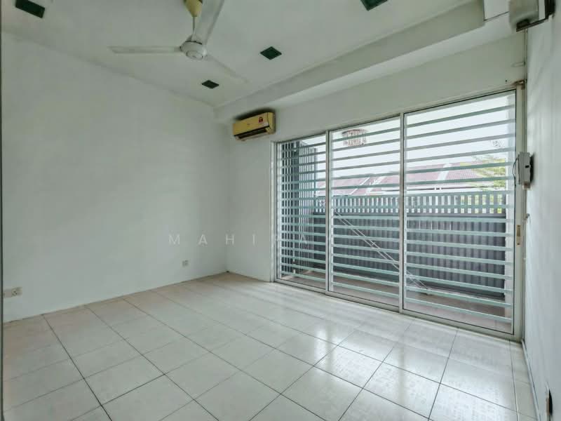 2-storey Terraced House for Sale in Bandar Teknologi Kajang (Kajang) - Mahirah . - Interior - PropertyGuru.com.my