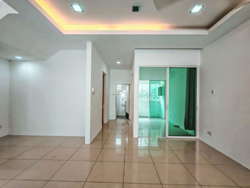 2-storey Terraced House for Sale in Bandar Teknologi Kajang (Kajang) - Mahirah . - Living Room - PropertyGuru.com.my