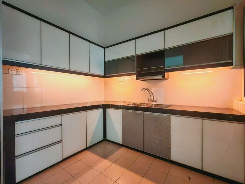 2-storey Terraced House for Sale in Bandar Teknologi Kajang (Kajang) - Mahirah . - Kitchen - PropertyGuru.com.my