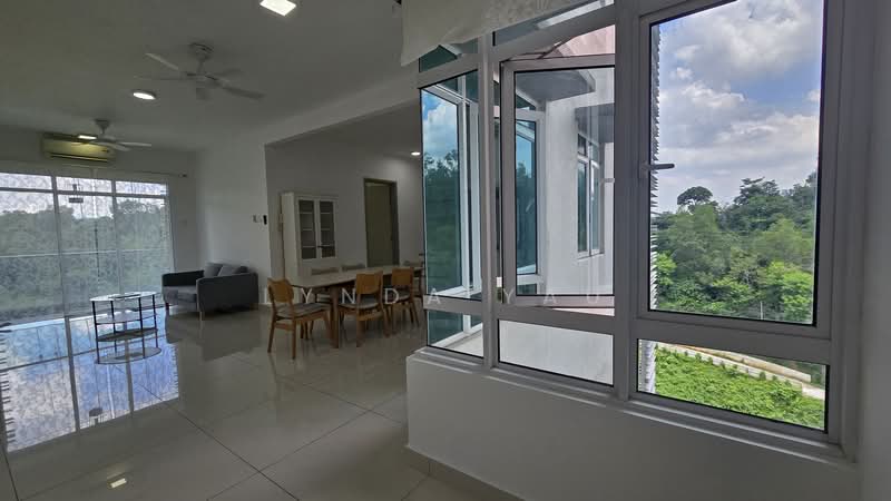 Kondominium untuk Disewa di Saville @ The Park - Lynda Yau - Living Room - PropertyGuru.com.my
