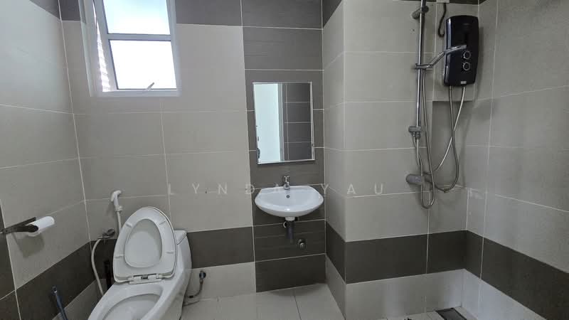 Kondominium untuk Disewa di Saville @ The Park - Lynda Yau - Bathroom - PropertyGuru.com.my