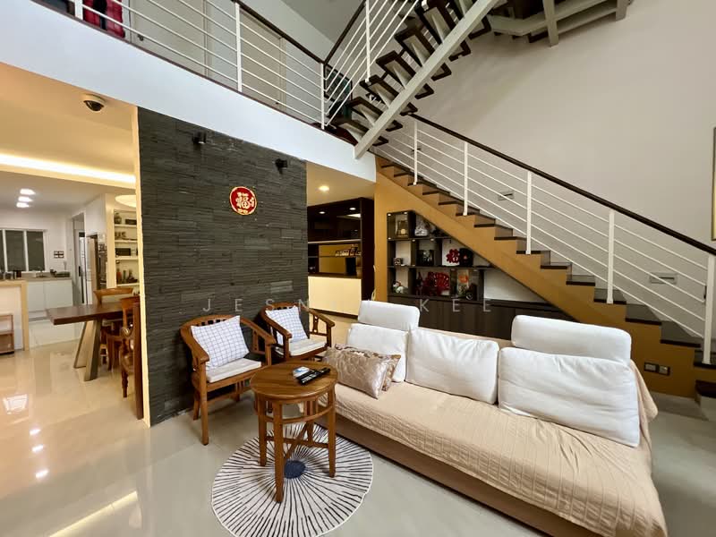 3-storey Terraced House for Sale in Taman Tasik Damai (Sungai Besi) - Jesnin Kee - Living Room - PropertyGuru.com.my