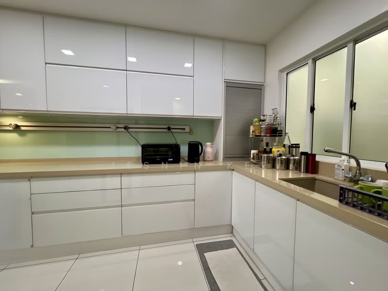 3-storey Terraced House for Sale in Taman Tasik Damai (Sungai Besi) - Jesnin Kee - Dry Kitchen - PropertyGuru.com.my