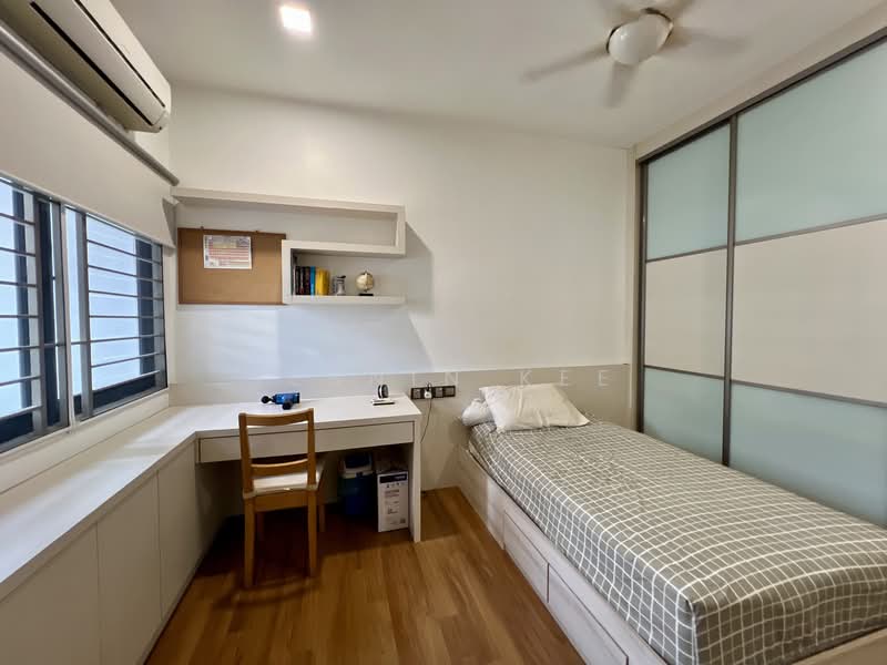 3-storey Terraced House for Sale in Taman Tasik Damai (Sungai Besi) - Jesnin Kee - Bedroom - PropertyGuru.com.my