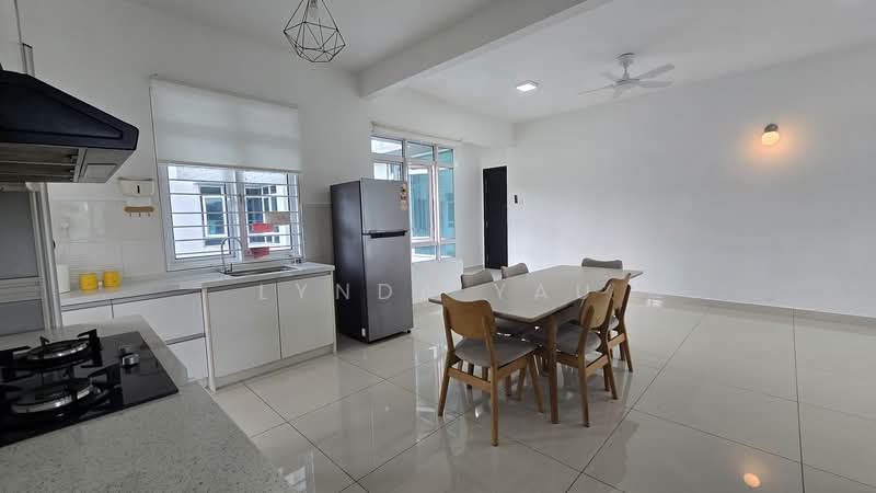 Kondominium untuk Disewa di Saville @ The Park - Lynda Yau - Kitchen - PropertyGuru.com.my