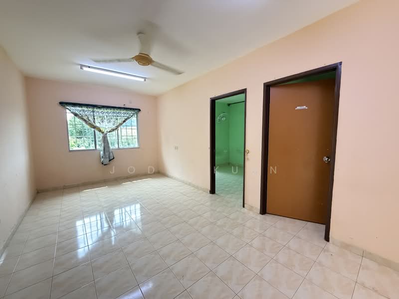 Apartment for Rent at Permai Lake View Apartment - Jodie Kuan - PropertyGuru.com.my
