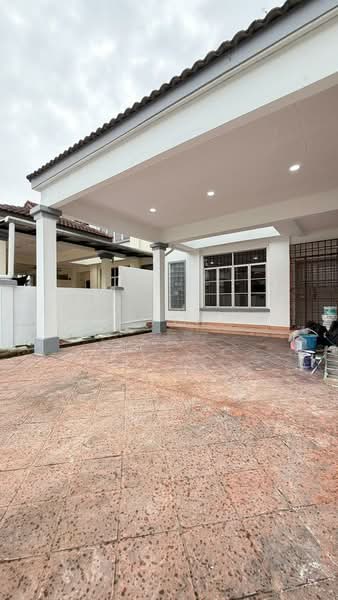 Rumah Teres untuk Dijual di Taman Mutiara Rini (Skudai) - Diviya . - PropertyGuru.com.my
