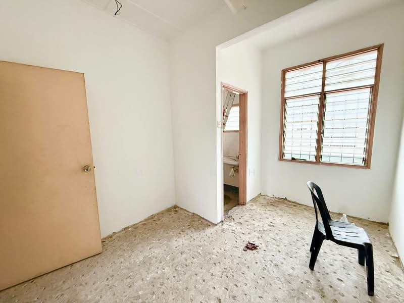 2-storey Terraced House for Sale in Bandar Rinching Seksyen 2 (Semenyih) - Ilman Nahri - Interior - PropertyGuru.com.my