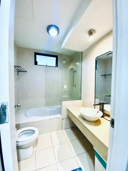 Kondominium untuk Dijual di Casa Kiara II - Wan Jia Shun - Bathroom - PropertyGuru.com.my