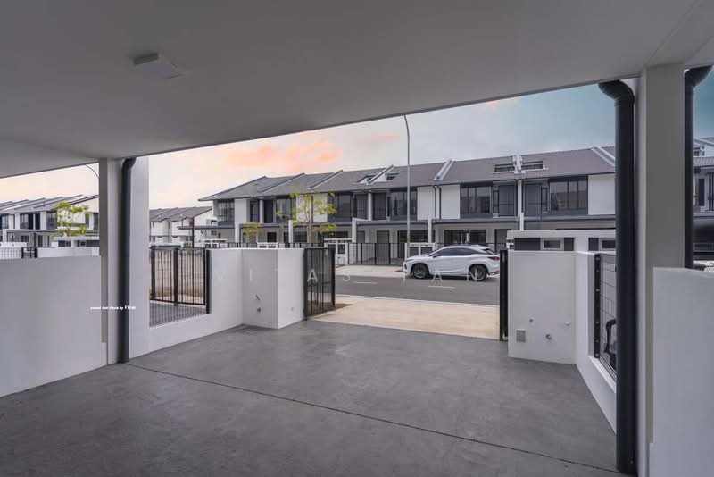 Rumah Teres 2 Tingkat untuk Dijual di Bandar Bukit Raja (Klang) - Vitas Tan - Exterior - PropertyGuru.com.my
