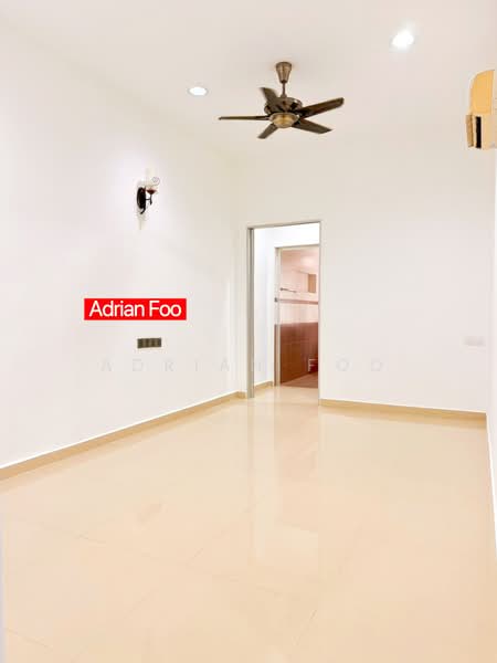 Rumah Teres 2 Tingkat untuk Disewa di Island Glades (Jelutong) - Adrian Foo - PropertyGuru.com.my
