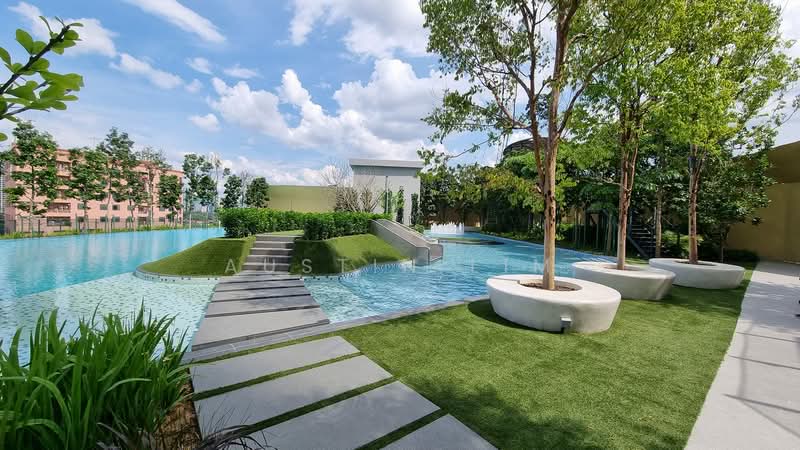 Servis Apartment untuk Dijual di The Era @ Duta North - Austin Lim - Pool - PropertyGuru.com.my