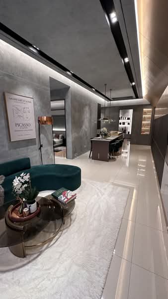 Servis Apartment untuk Dijual di The Era @ Duta North - Austin Lim - Living Room - PropertyGuru.com.my