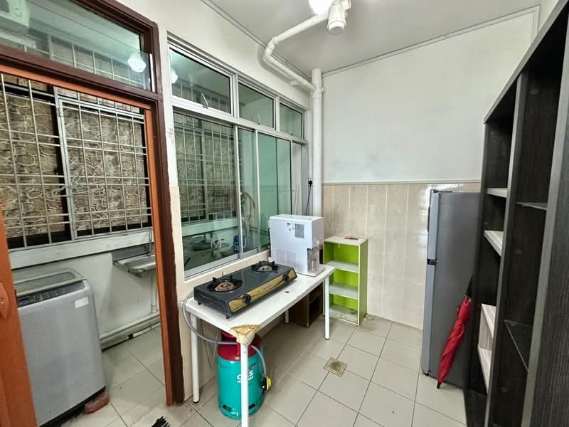 Pangsapuri untuk Disewa di Lake View Suites - MJ Lai - PropertyGuru.com.my