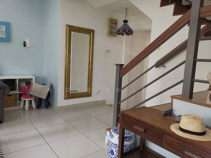 Rumah Bandar untuk Dijual di Taman Bukit Serdang (Seri Kembangan) - Nicholas Lew - PropertyGuru.com.my