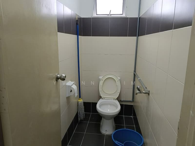 Kedai / Pejabat untuk Dijual di Taman Mount Austin (Tebrau) - Yvonne Lim - PropertyGuru.com.my