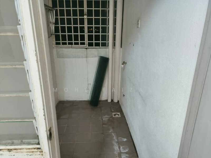 Kondominium untuk Dijual di Desa Pelangi Condominium - Mohd Faizal - Exterior - PropertyGuru.com.my