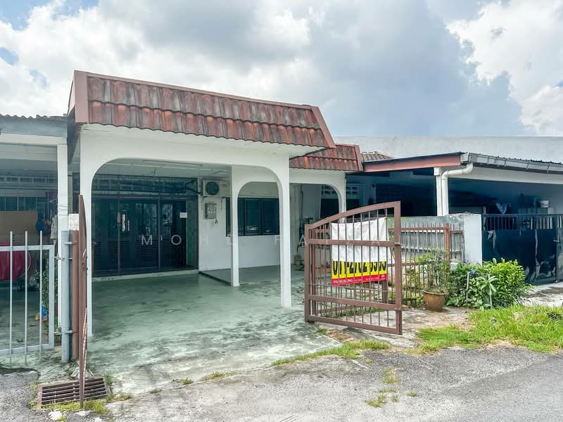 1-storey Terraced House for Sale in Kajang (Selangor) - Mohd Faizal - Exterior - PropertyGuru.com.my