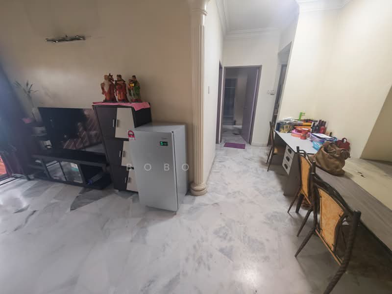 Apartment for Rent at Villa Mewah - Bobo Lee - Living Room - PropertyGuru.com.my
