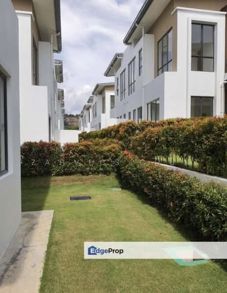 Semi-Detached House for Rent in Diamond City (Semenyih) - Zahvics Chun - PropertyGuru.com.my