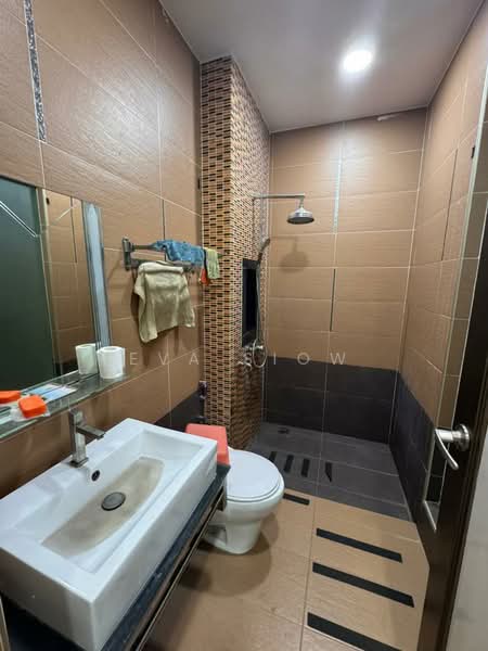 Rumah Berkembar untuk Dijual di Taman Sutera Utama (Skudai) - Eva Siow - PropertyGuru.com.my