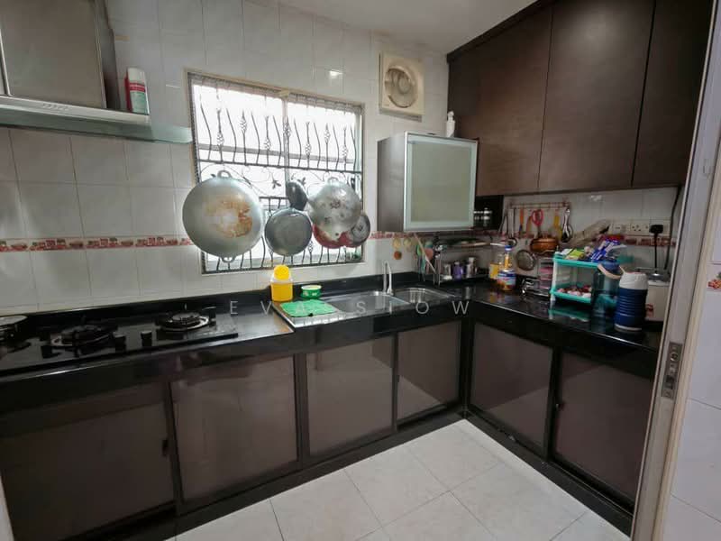 2-storey Terraced House for Sale in Taman Nusa Jaya Mas (Iskandar Puteri (Nusajaya)) - Eva Siow - Kitchen - PropertyGuru.com.my